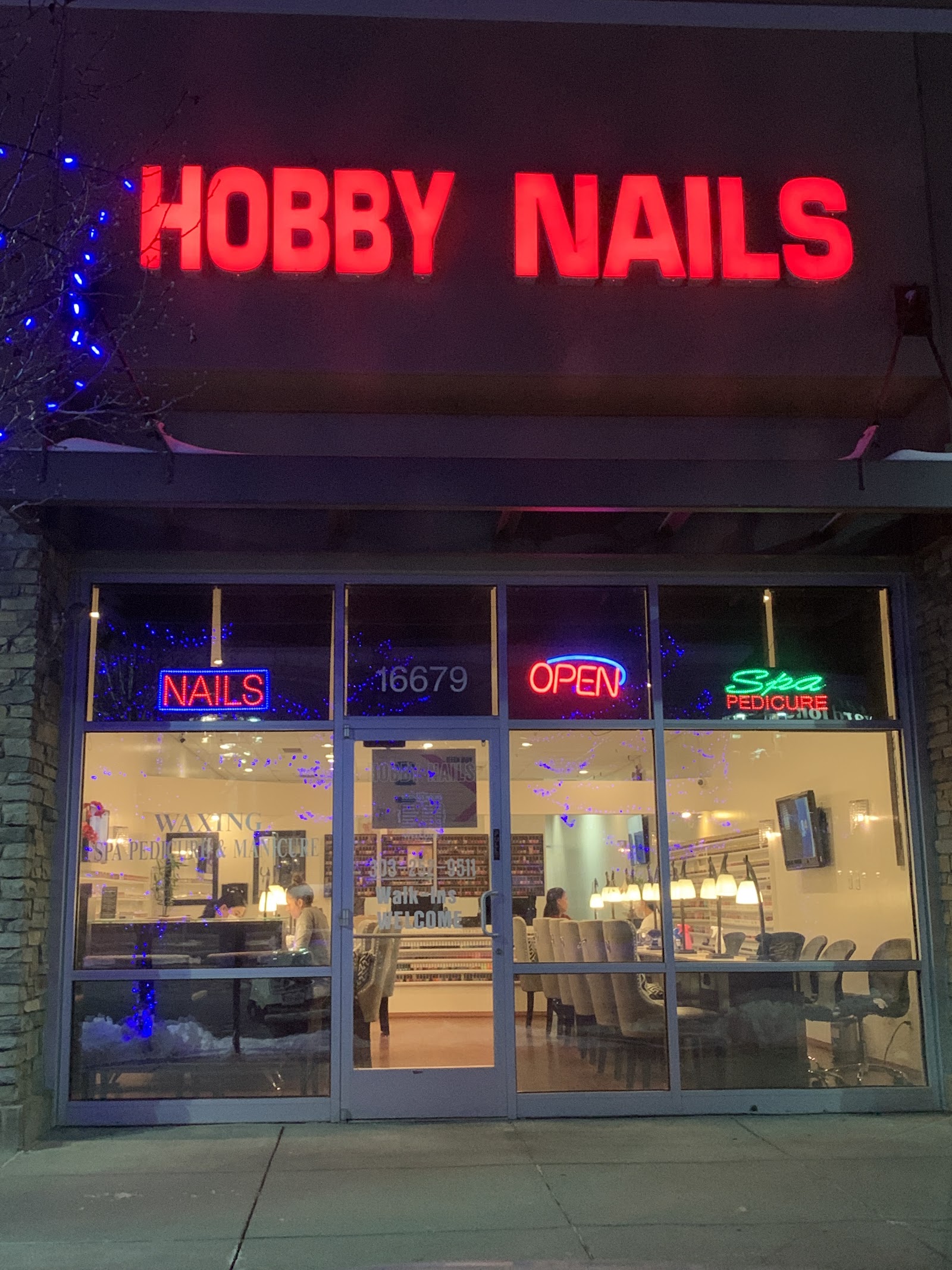 Hobby Nails nail photo 7